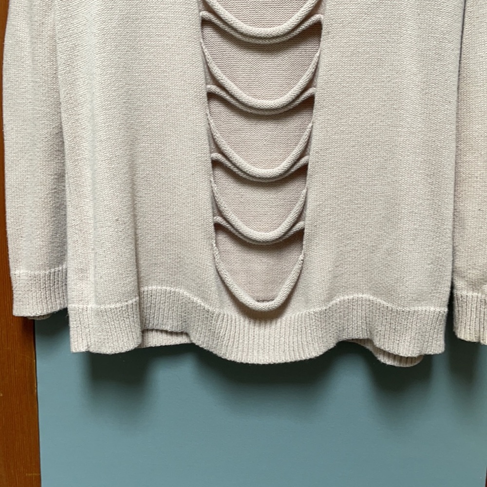 Express sweater - Picture 4 of 4